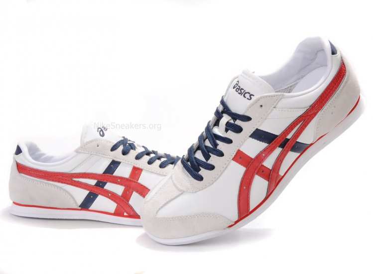 Asics Revolve LE Black/Red/White Asics Revolve LE Black/Red/White