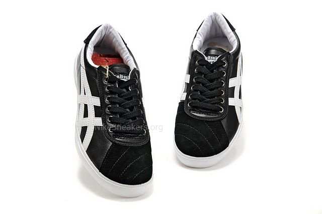 Asics Rotation 77 Shoes Black/White Asics Rotation 77 Shoes Black/White