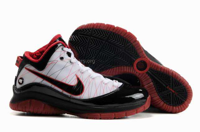 Nike Basketball Shoes White/Black/Red Nike Basketball Shoes White/Black/Red