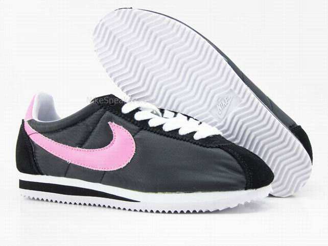 Nike Cortez Shoes Black/Pink Nike Cortez Shoes Black/Pink